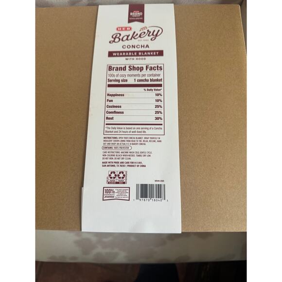 H‑E‑B Brand Shop Bakery Concha Hooded Throw Blanket 90" x 60" - Picture 4 of 4